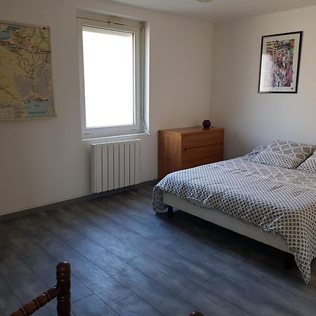 Appartement Rdc Avec Terrasse Epinac-les-Mines Kültér fotó
