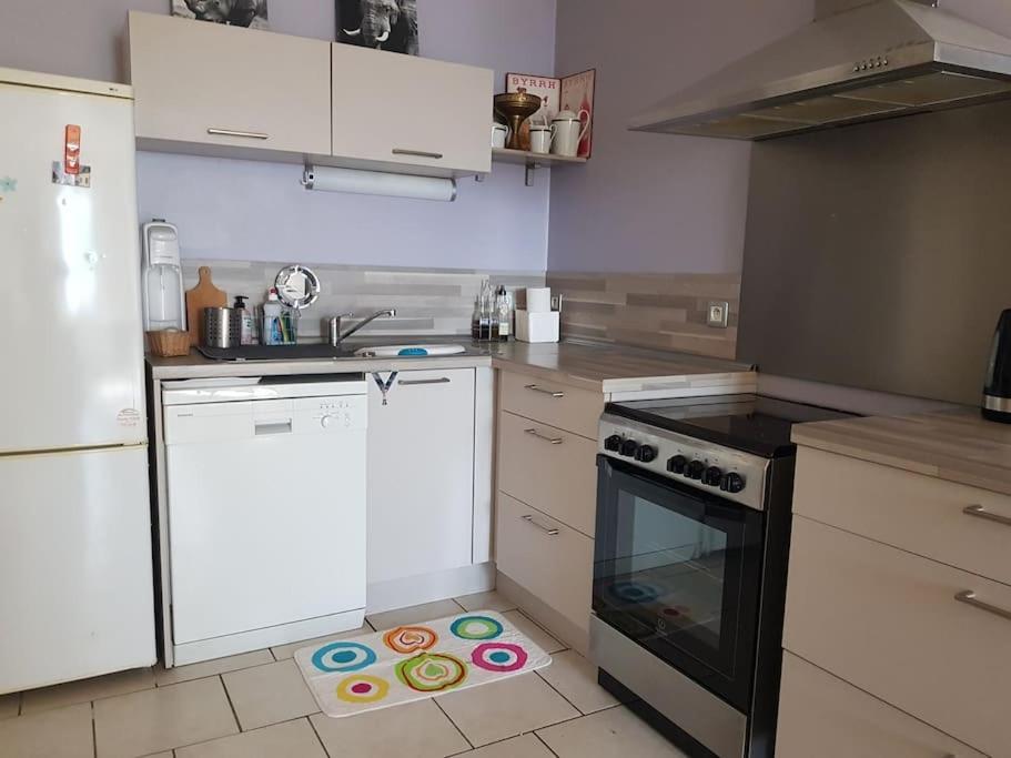 Appartement Rdc Avec Terrasse Epinac-les-Mines Kültér fotó